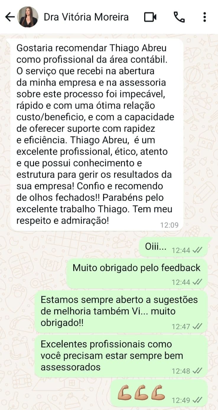 Dra. Vitória Moreira